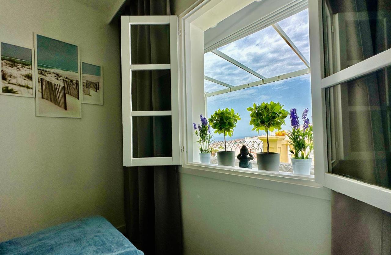 - Amazing Ocean And Teide View - Fast Wifi, Air Con Apartment