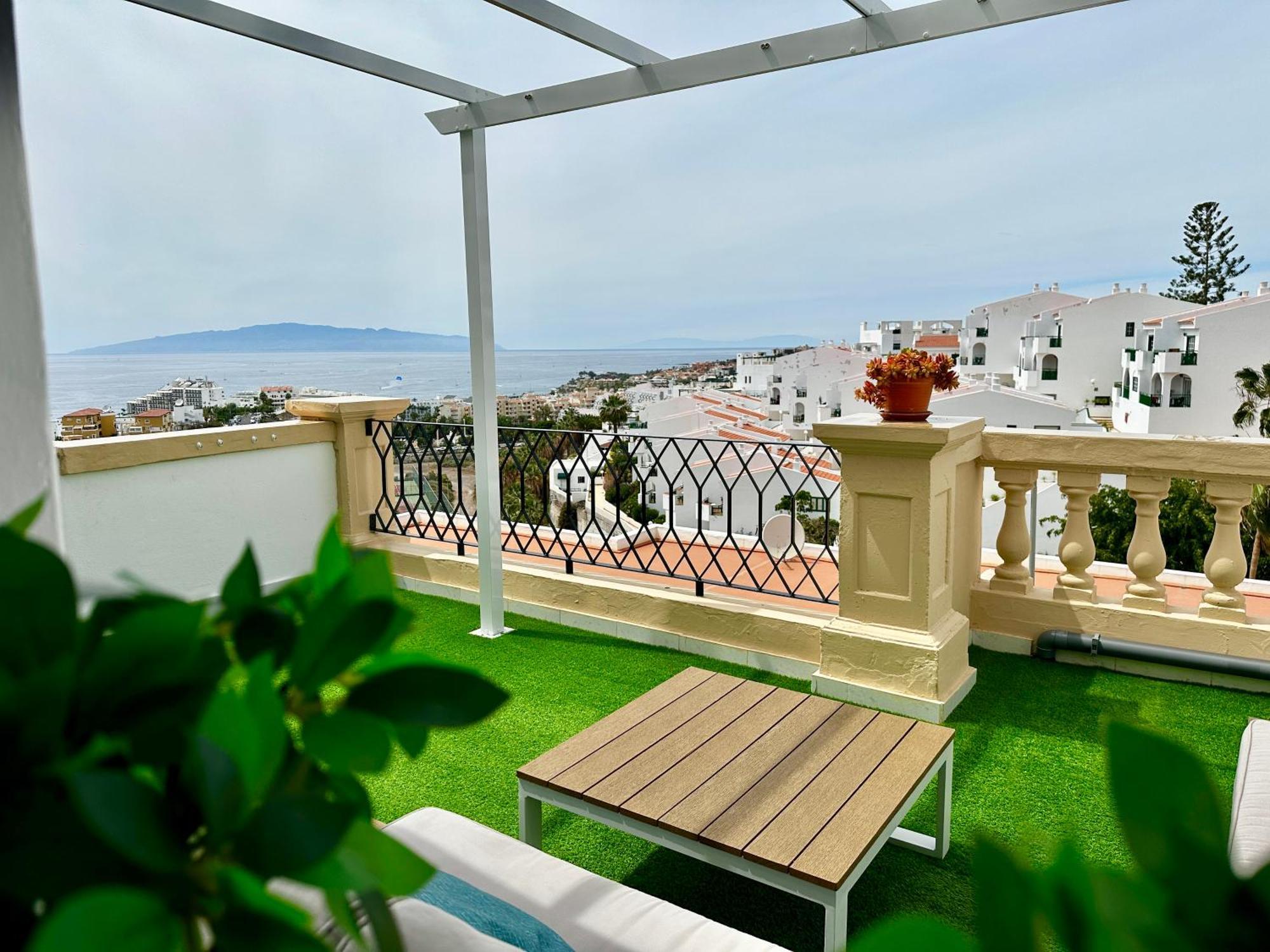 - Amazing Ocean And Teide View - Fast Wifi, Air Con *
