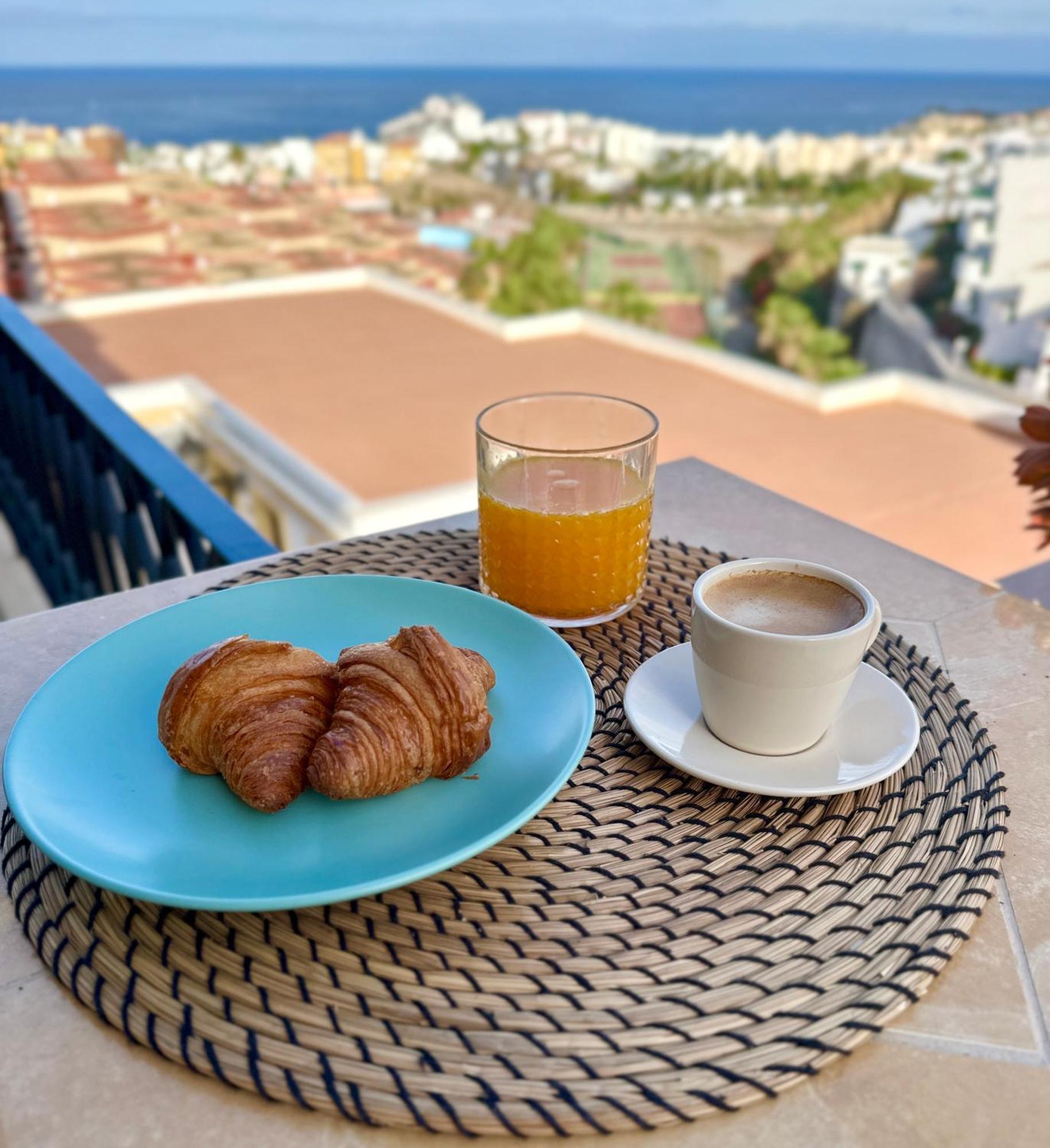 - Amazing Ocean And Teide View - Fast Wifi, Air Con Apartment *